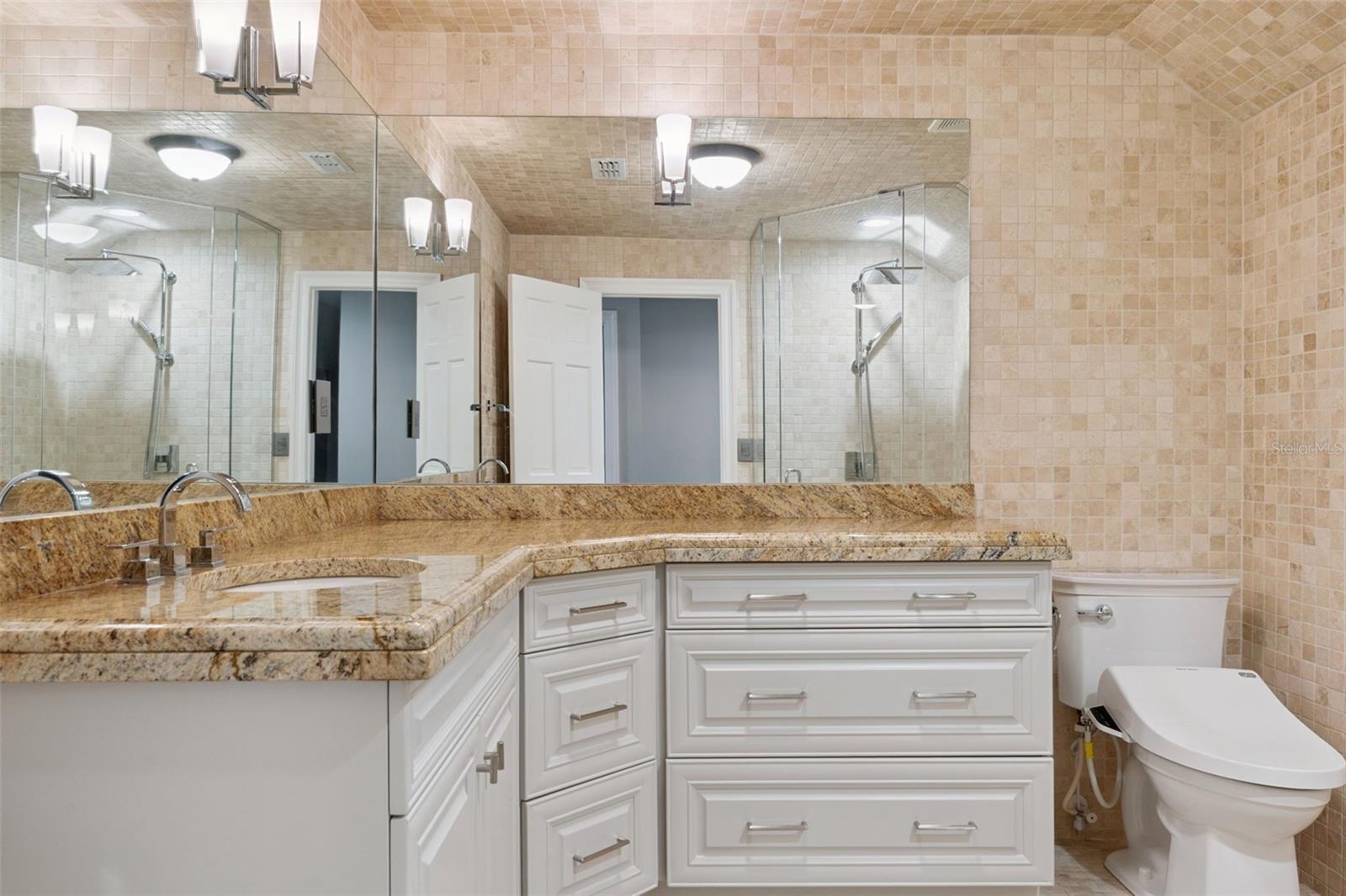 ISLEWORTH - Residential