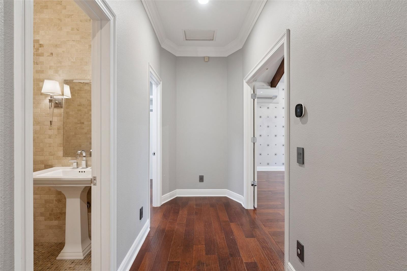 ISLEWORTH - Residential