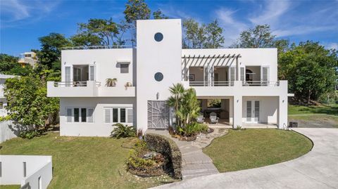 317 EXT LOS ROBLES RINCON  00677