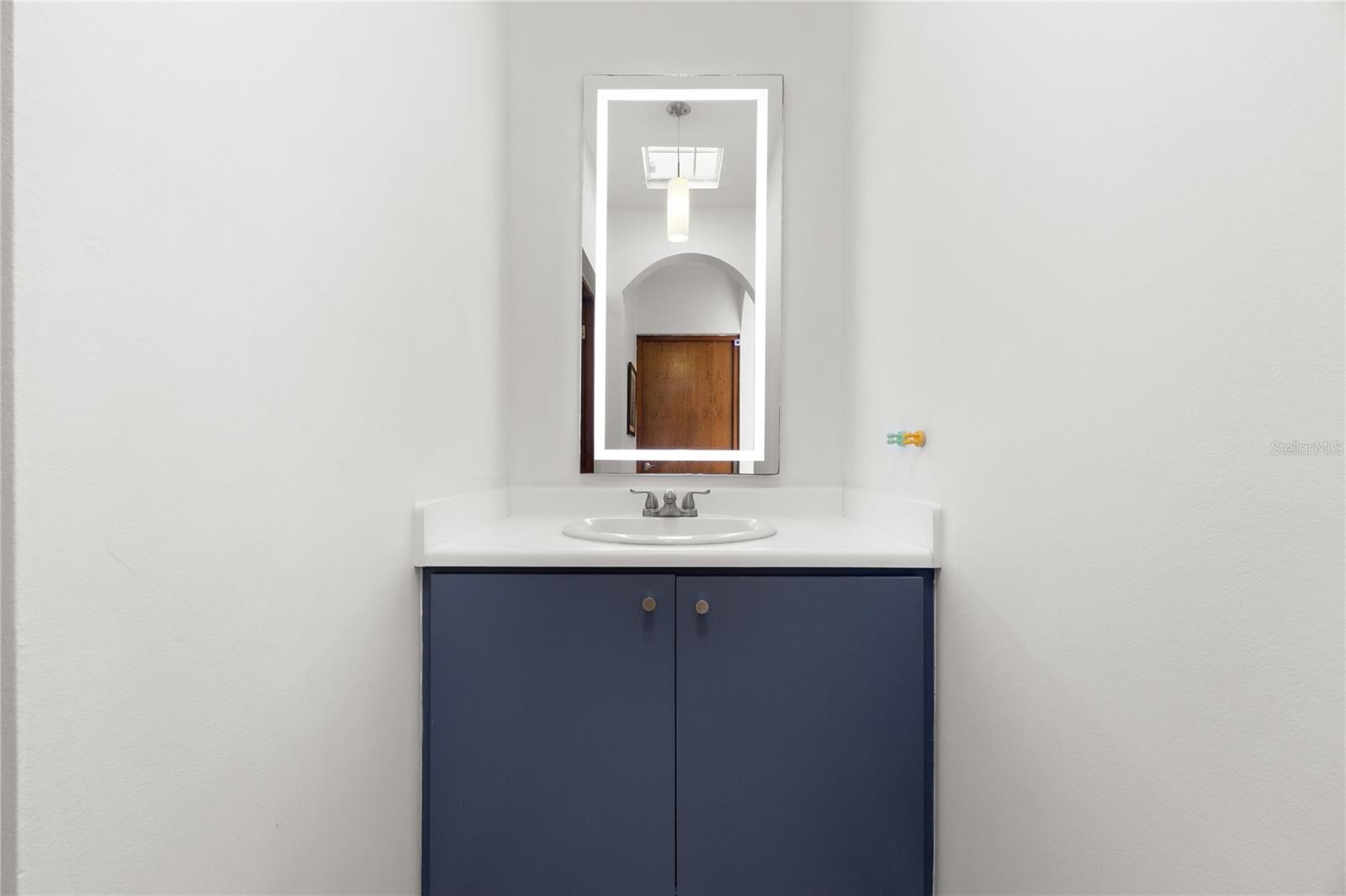 LOS ROBLES - Residential