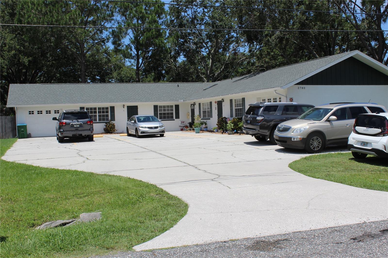 BELLE HAVEN UNIT B REP - Commercial Sale
