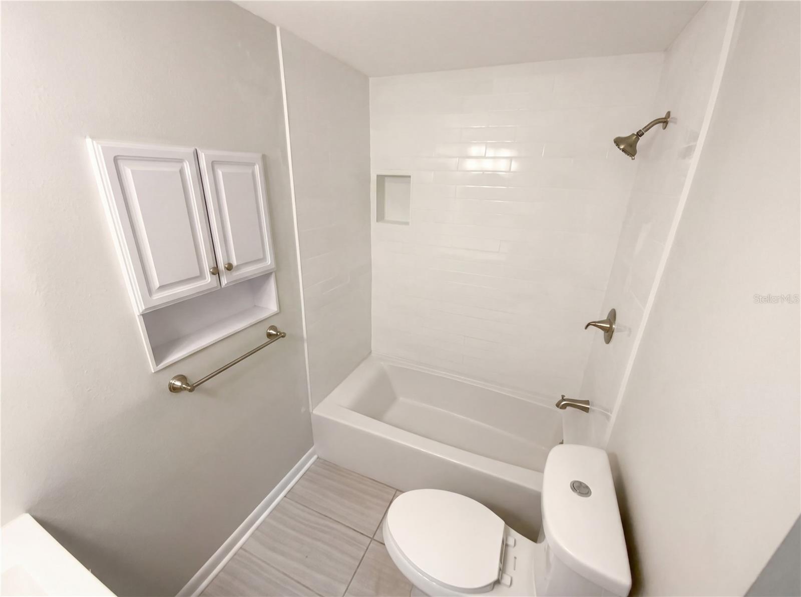 CLEARWOOD SUB 6TH ADD - Residential