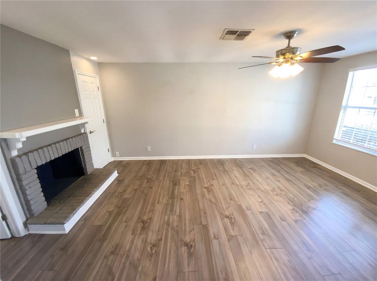 CLEARWOOD SUB 6TH ADD - Residential