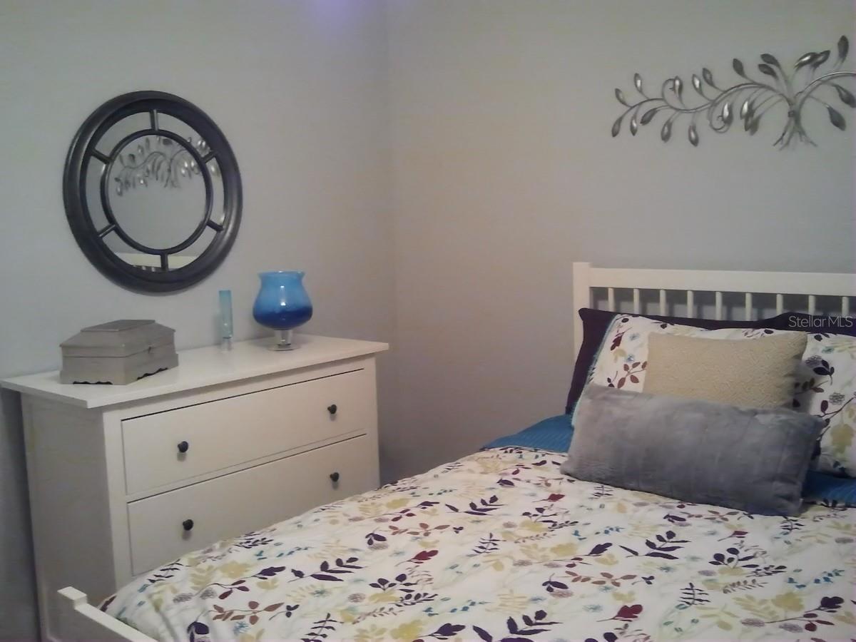 OAK RUN UNIT 7 - Residential