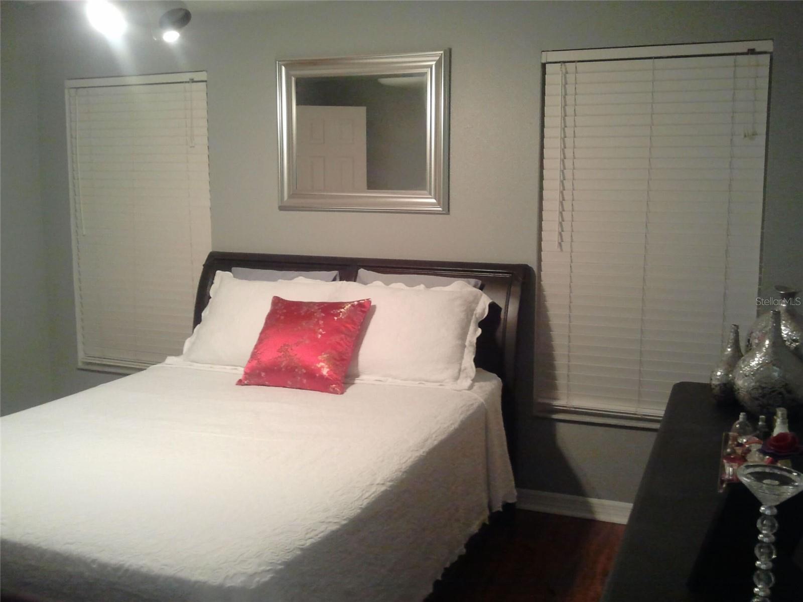 OAK RUN UNIT 7 - Residential