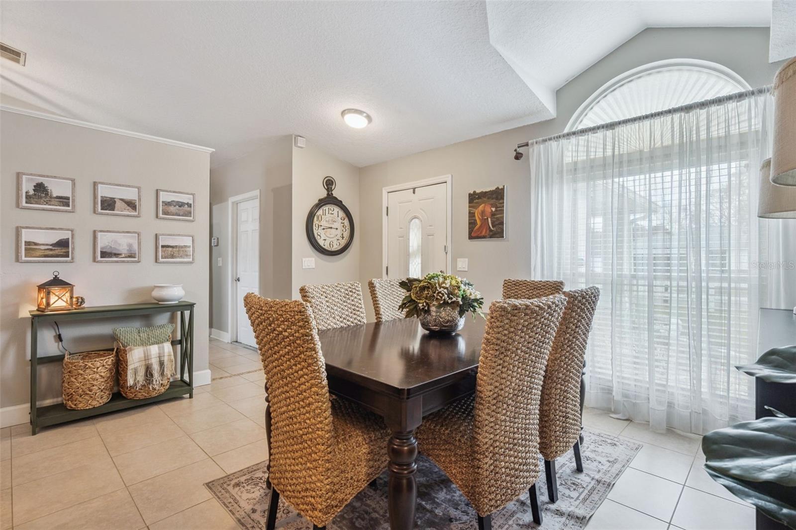 2678 FOREST VIEW LANE