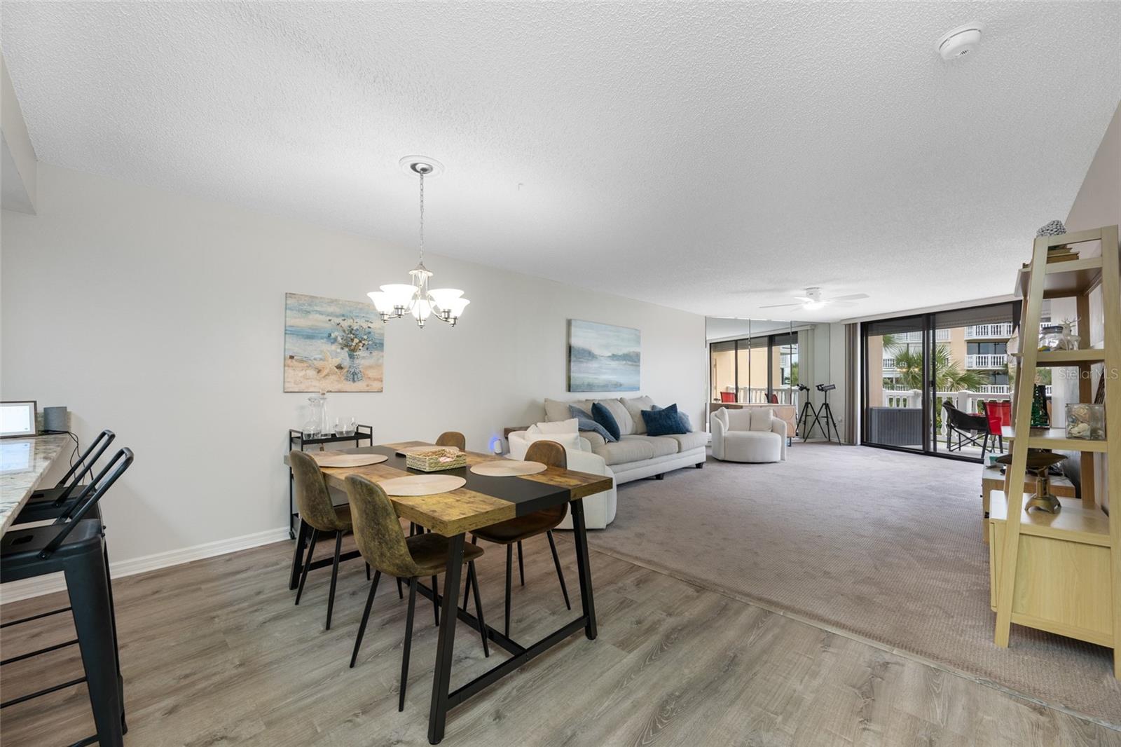 SILVER SANDS BEACH & RACQUET CLUB - Residential