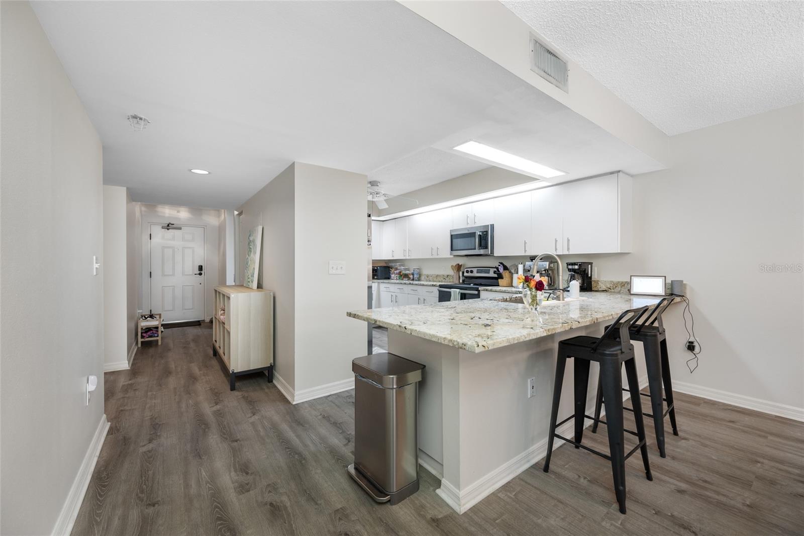 SILVER SANDS BEACH & RACQUET CLUB - Residential