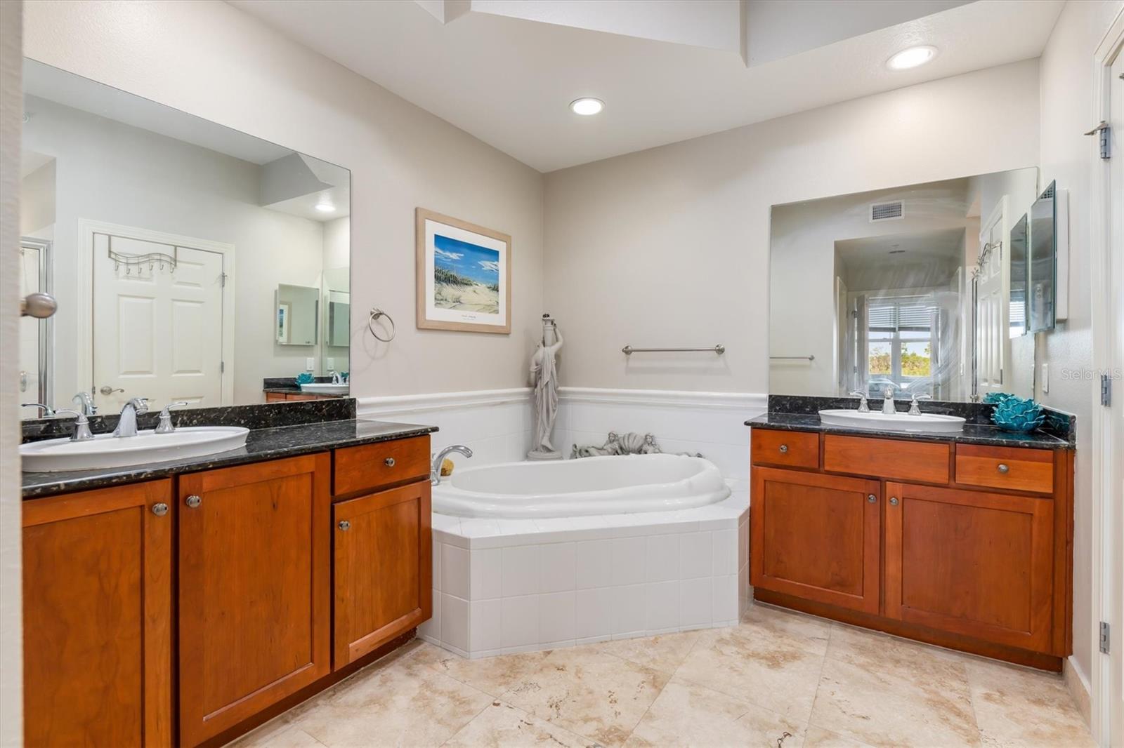 HAMMOCKS-VILLAS PH 01 - Residential