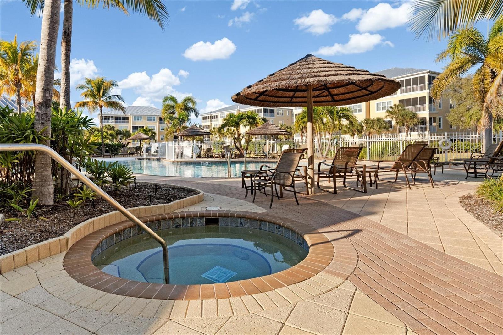 HAMMOCKS-VILLAS PH 01 - Residential