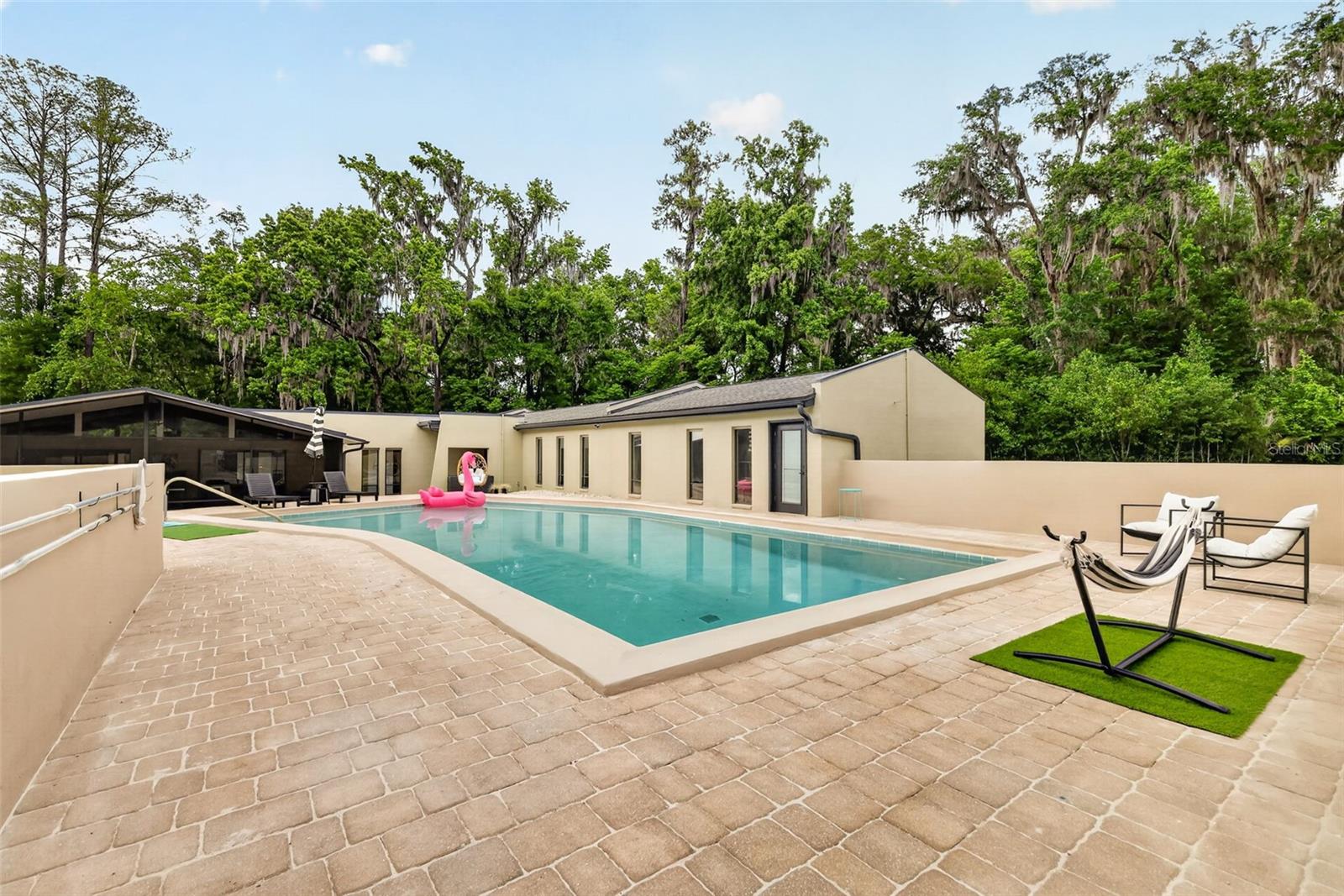 SHERWOOD HILLS - Residential