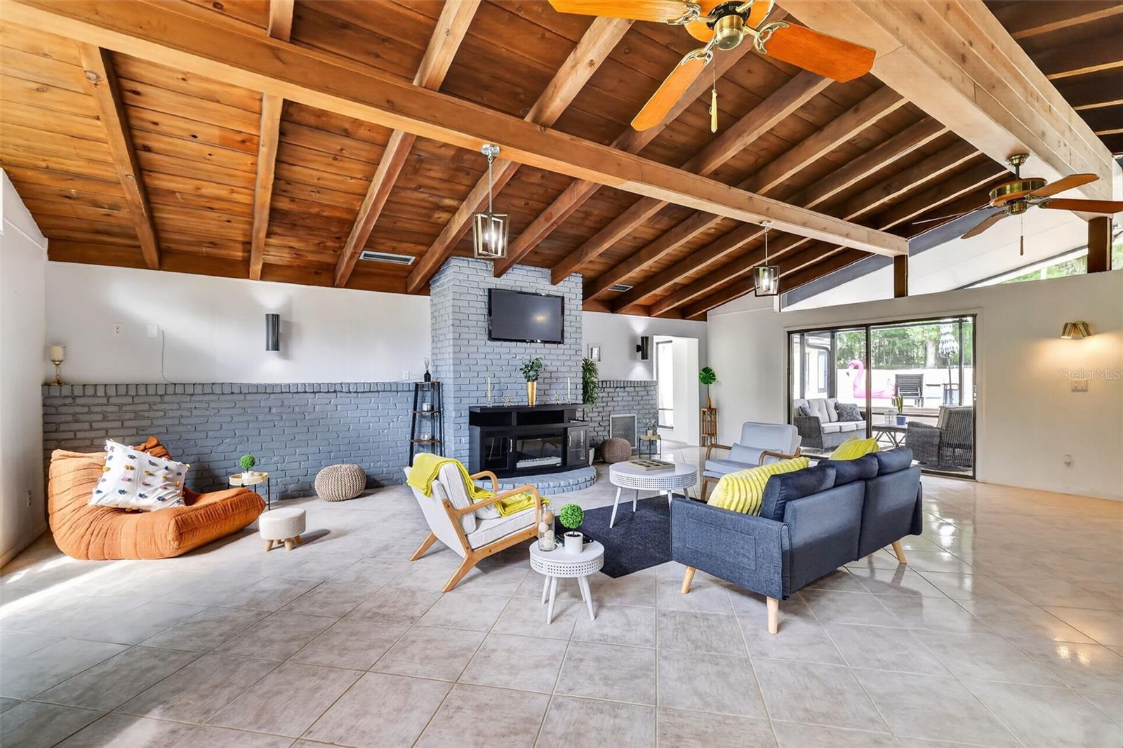 SHERWOOD HILLS - Residential