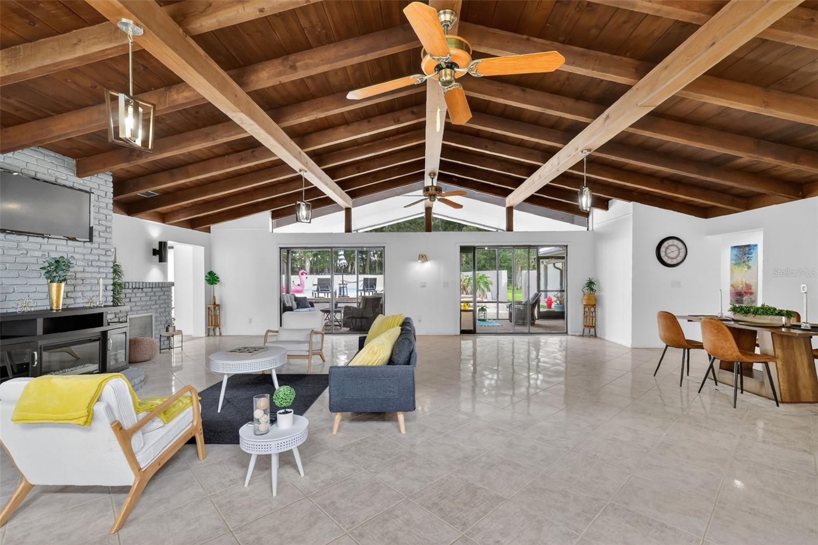 SHERWOOD HILLS - Residential