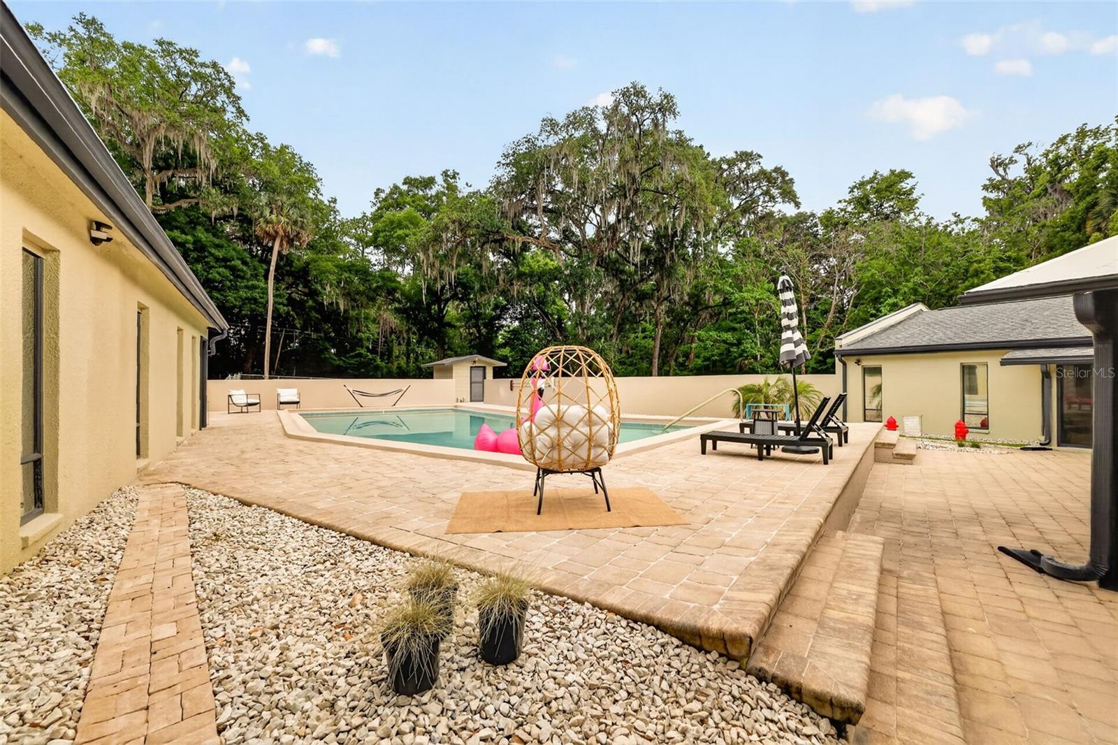 SHERWOOD HILLS - Residential