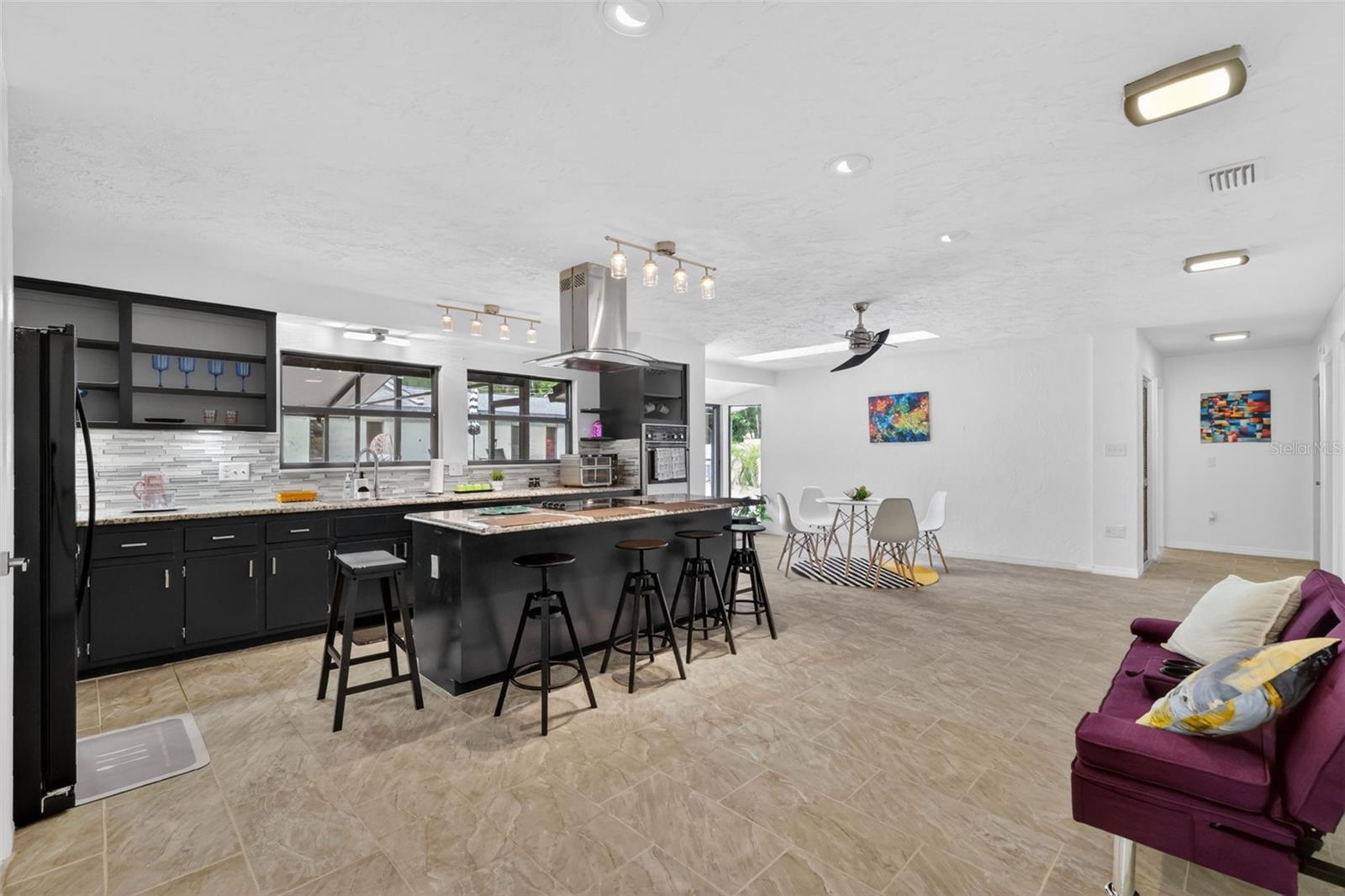 SHERWOOD HILLS - Residential