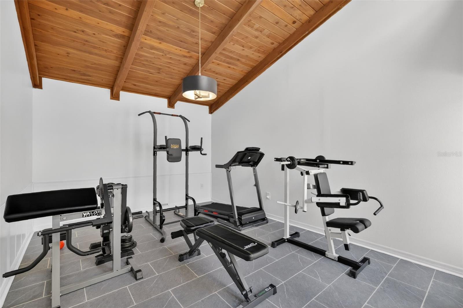 SHERWOOD HILLS - Residential