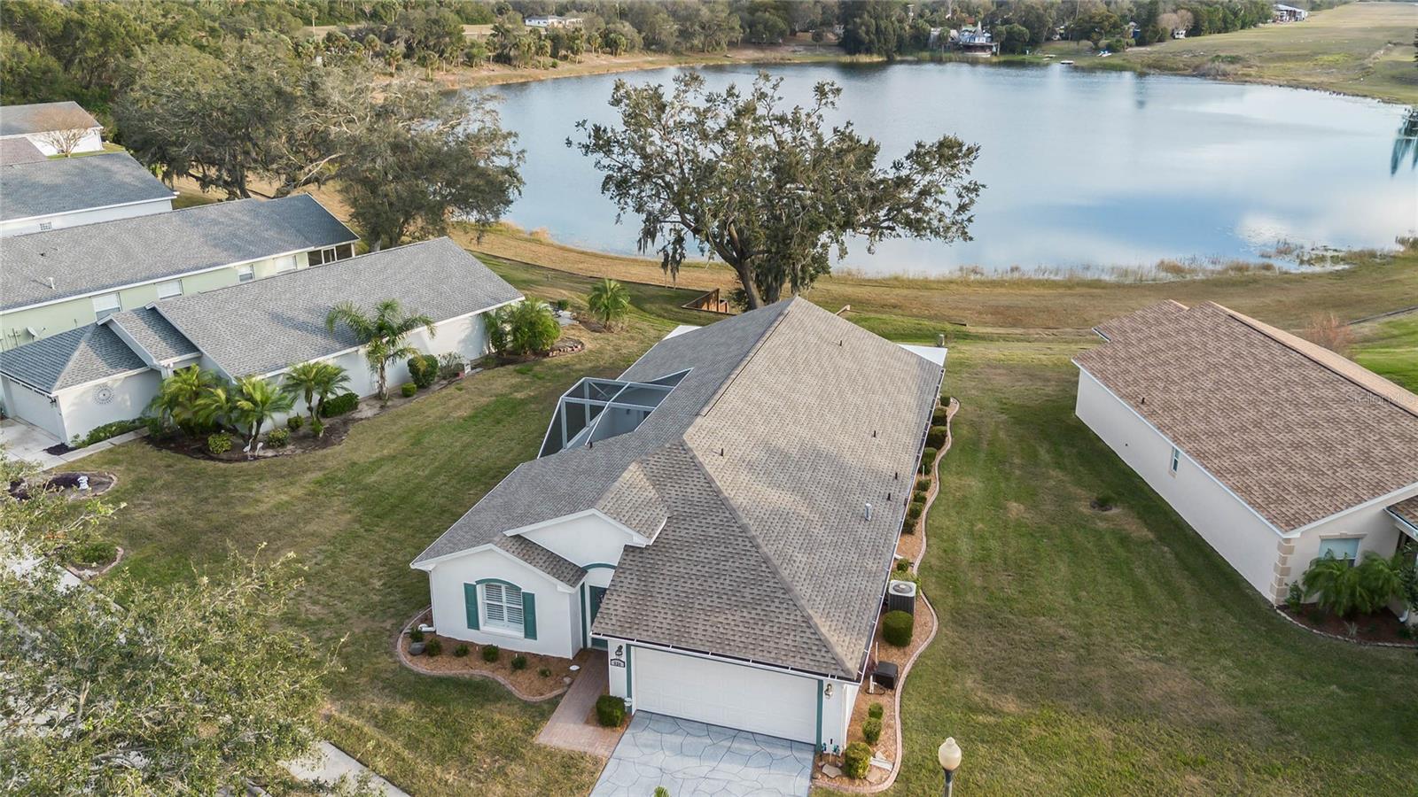 524 LAKE SUZANNE DRIVE