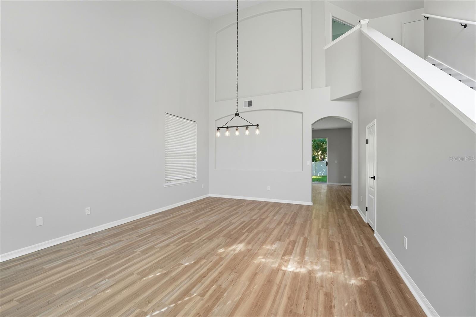 WEKIVA RIDGE OAKS - Residential