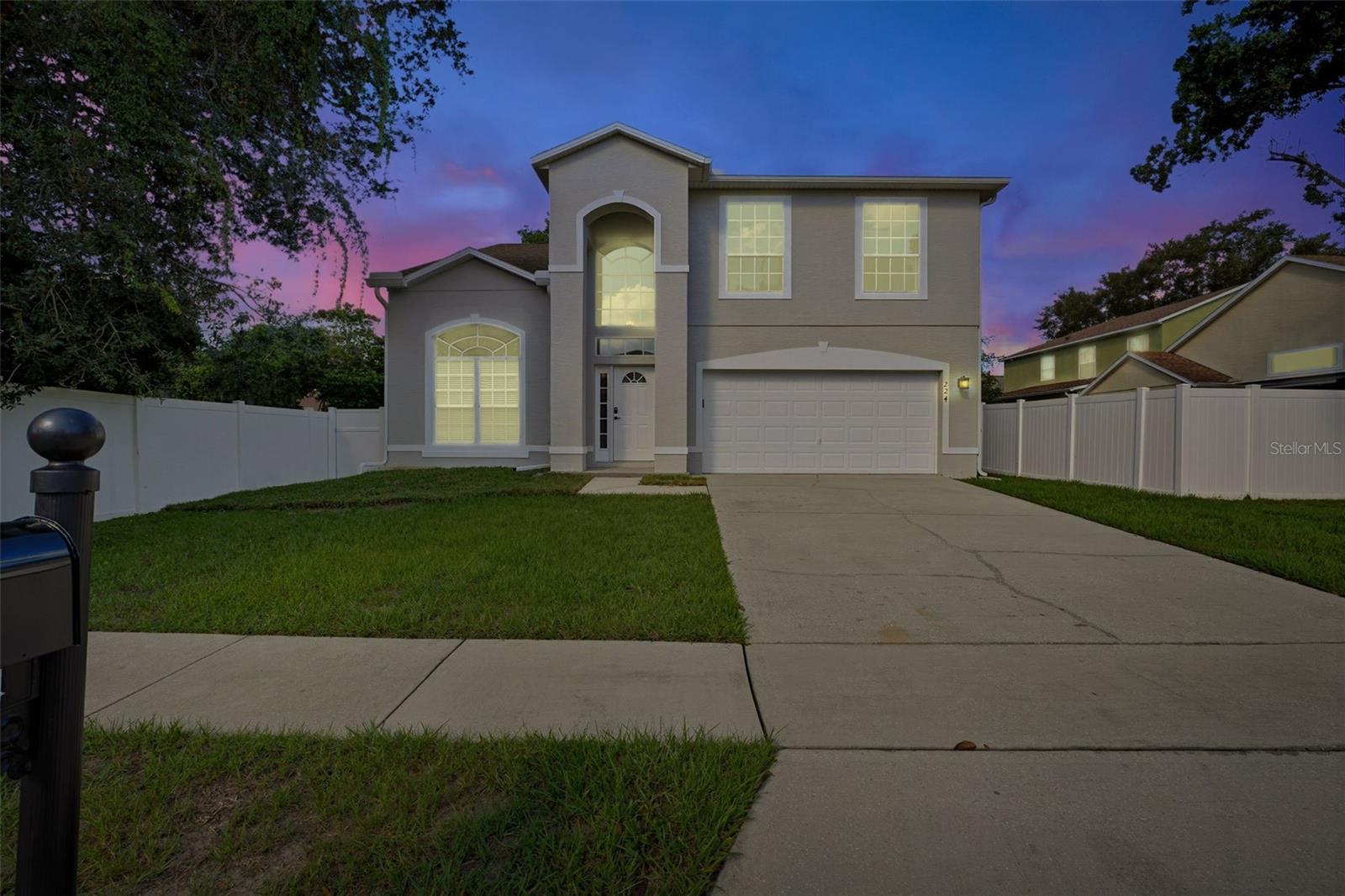 WEKIVA RIDGE OAKS - Residential