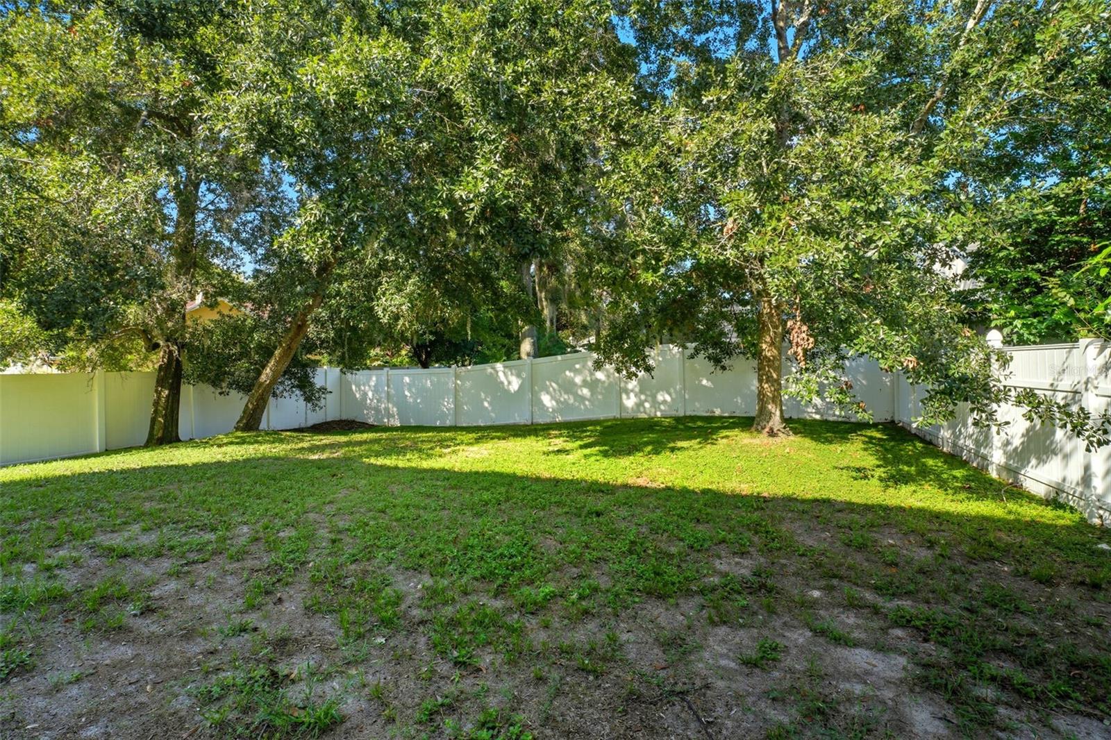 WEKIVA RIDGE OAKS - Residential