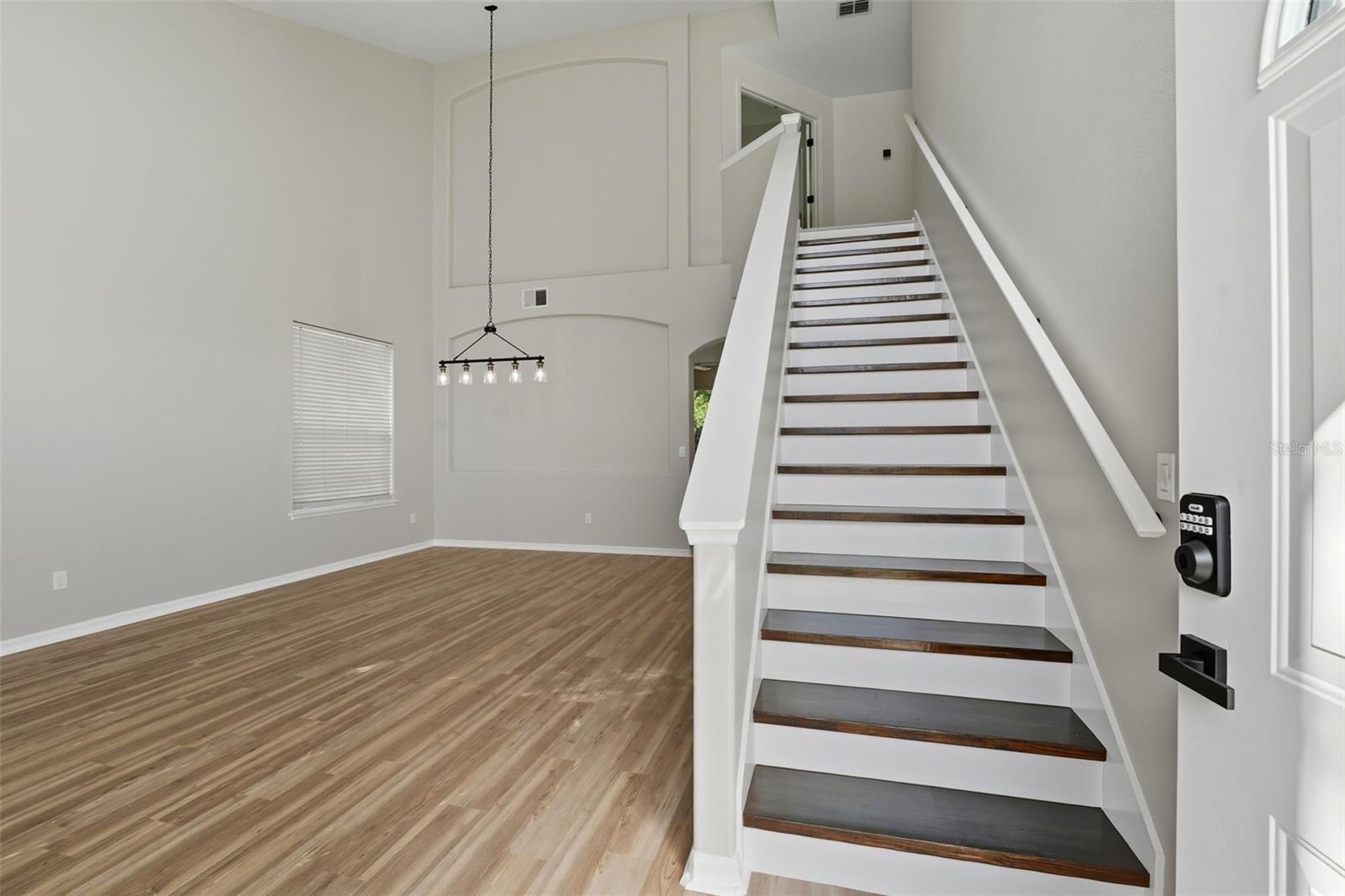 WEKIVA RIDGE OAKS - Residential