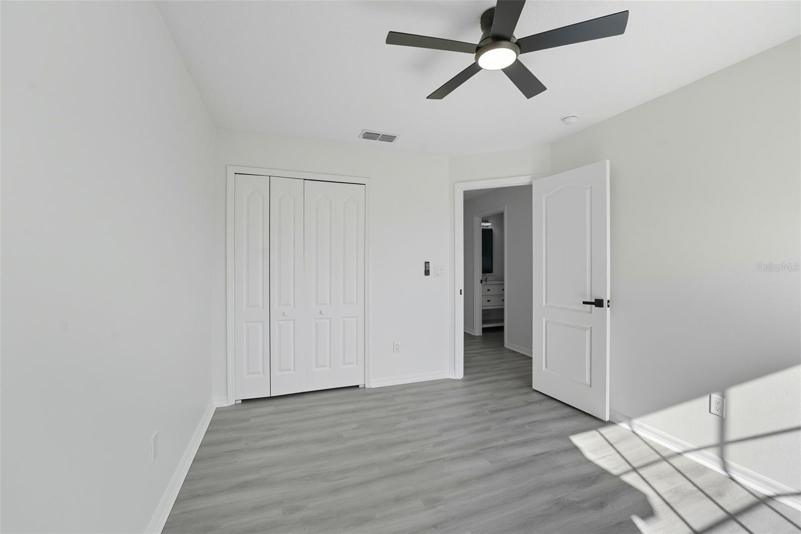 WEKIVA RIDGE OAKS - Residential