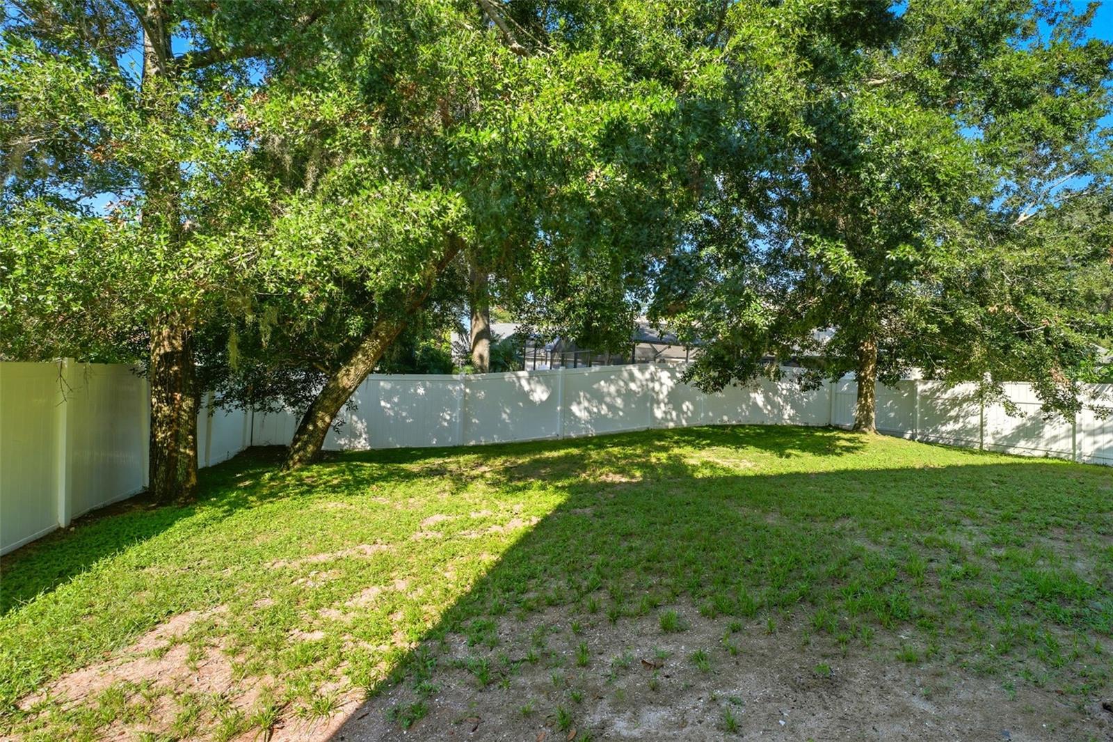 WEKIVA RIDGE OAKS - Residential