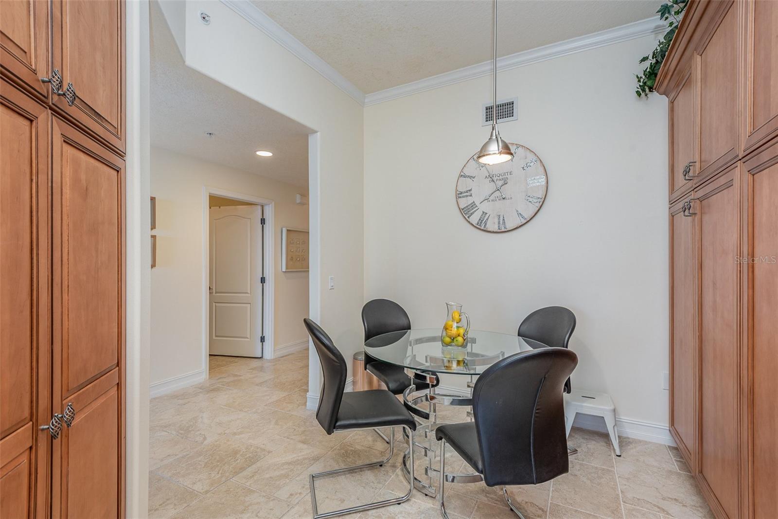 SOMERSET RIVERFRONT CONDOMINIUM - Residential