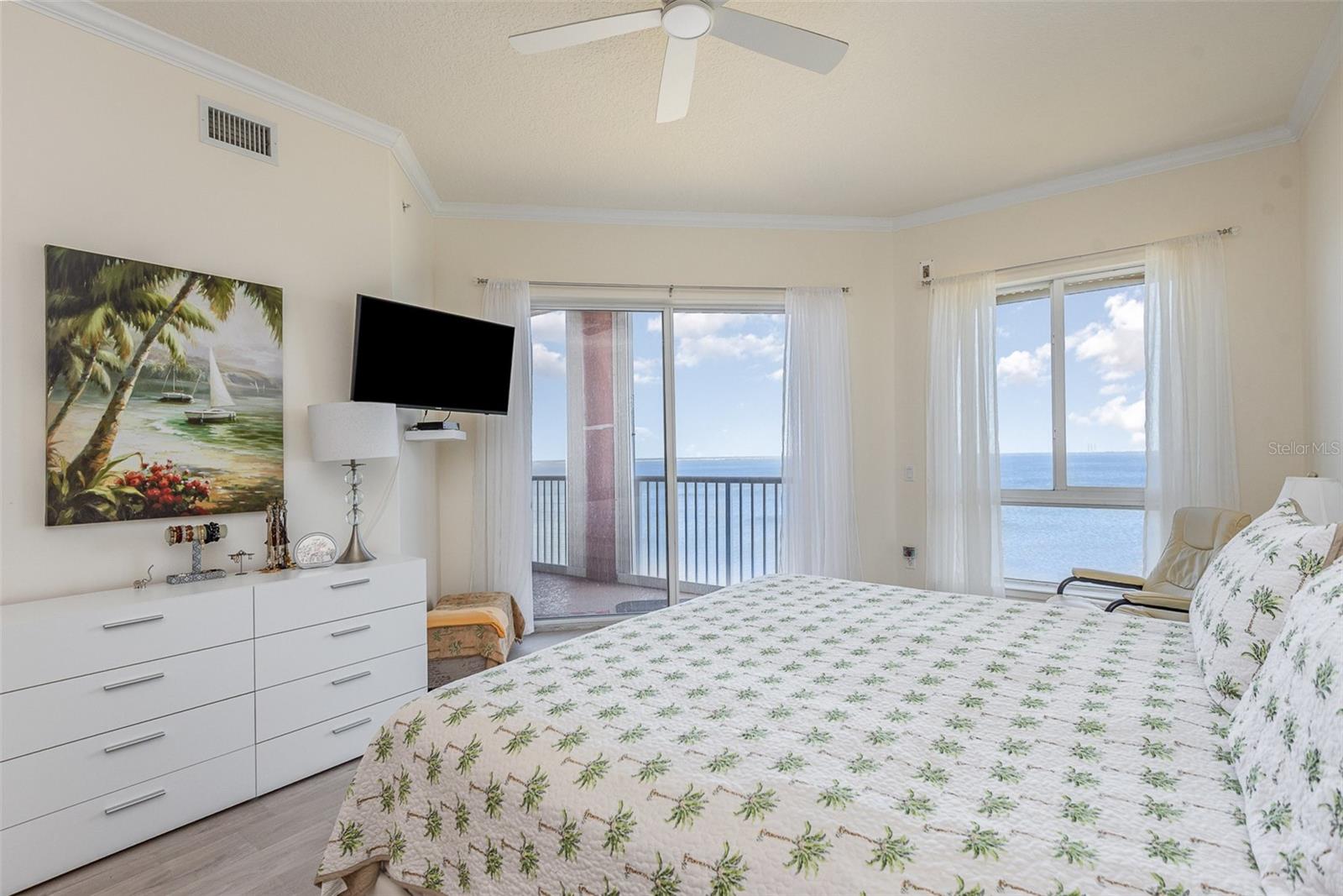 SOMERSET RIVERFRONT CONDOMINIUM - Residential