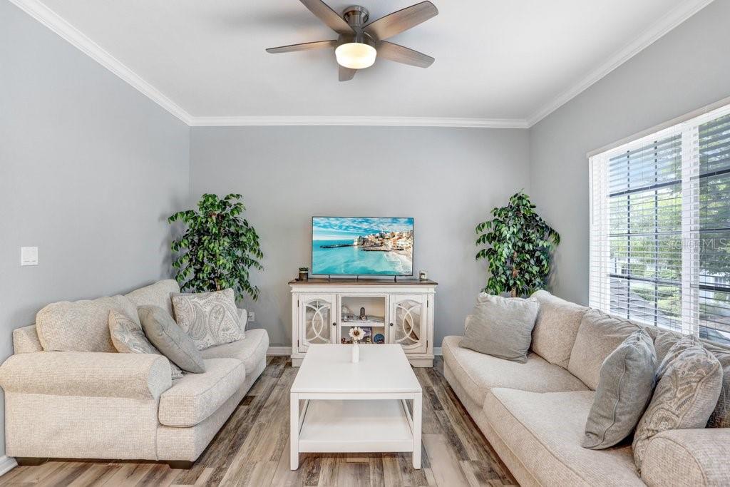 ARLINGTON PARK CONDO - Residential