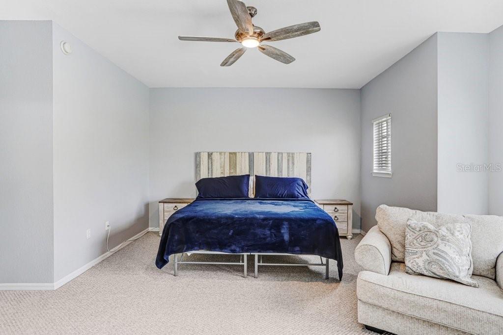 ARLINGTON PARK CONDO - Residential