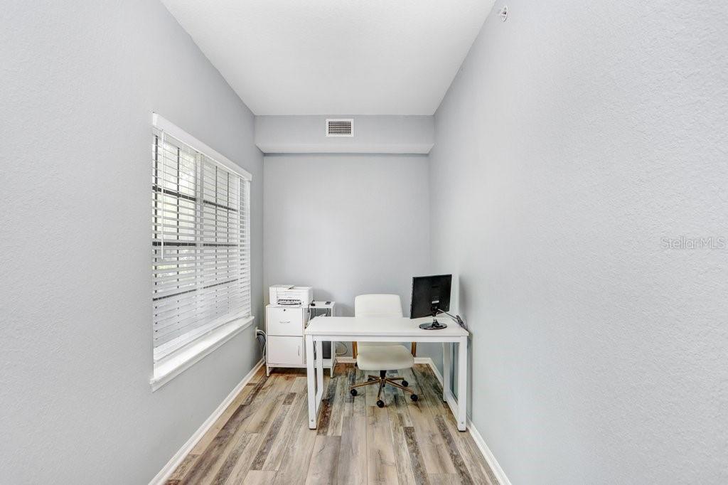 ARLINGTON PARK CONDO - Residential