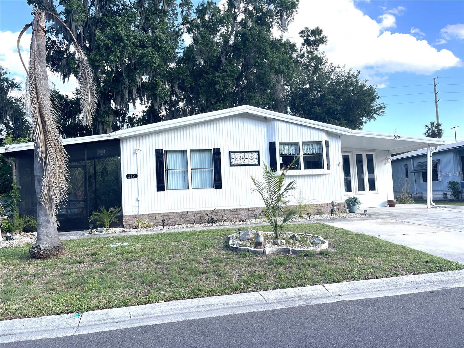 CONTINENTAL COUNTRY CLUB - Residential