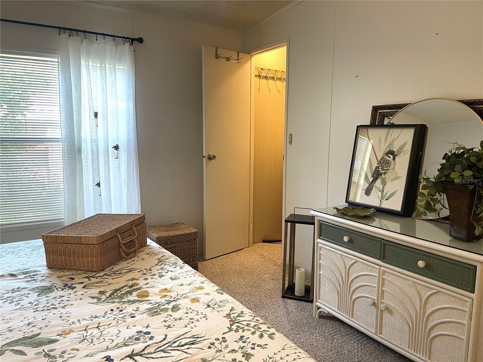 CONTINENTAL COUNTRY CLUB - Residential