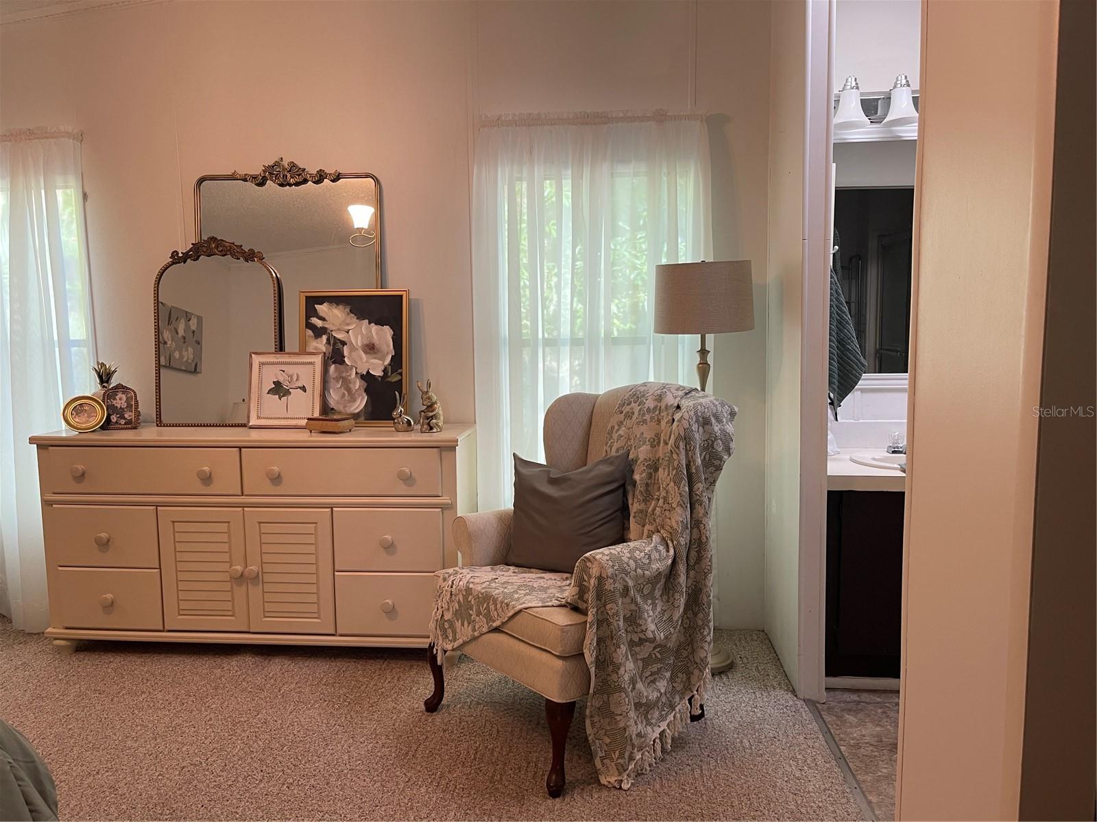 CONTINENTAL COUNTRY CLUB - Residential
