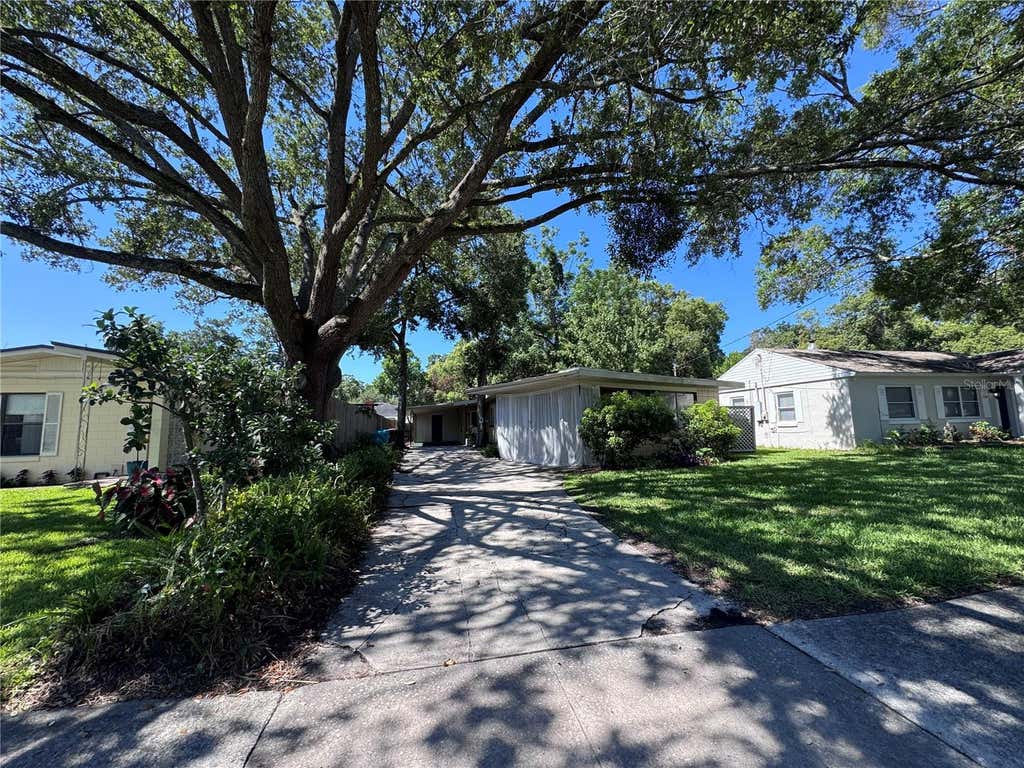 Photo of 516 W Winter Park Street, Orlando, FL 32804 (MLS # O6419058)