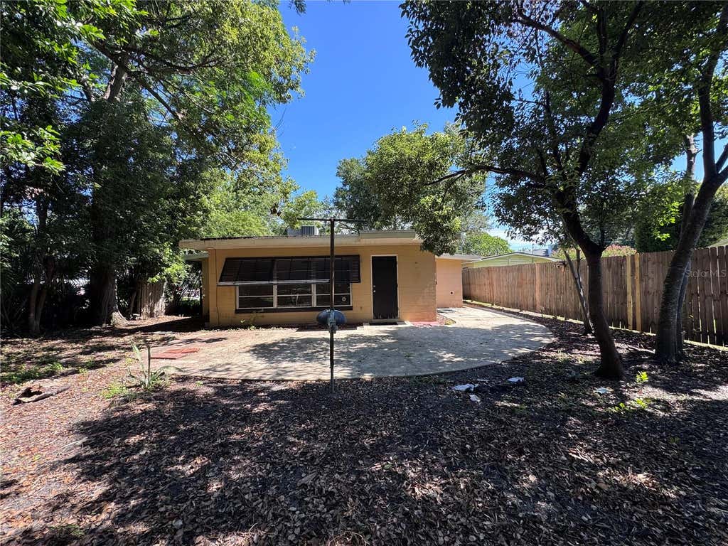Photo of 516 W Winter Park Street, Orlando, FL 32804 (MLS # O6419058)