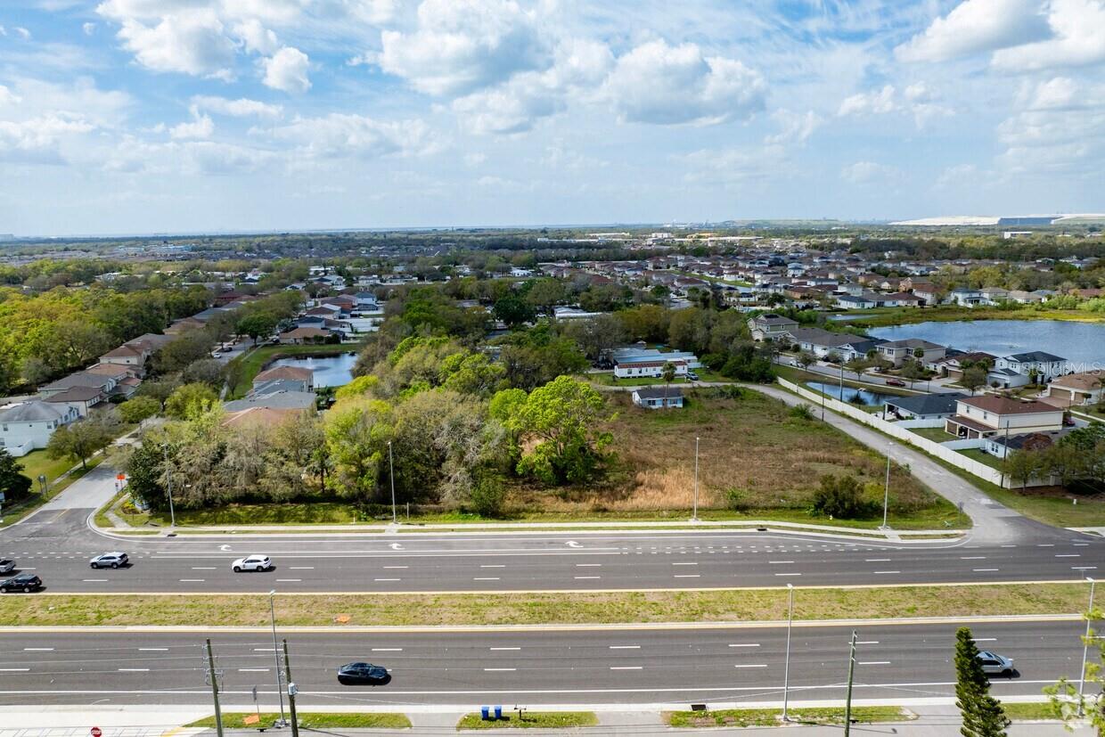 1.85 acre lot with 287 feet of frontage on Hwy 301 between Symmes Road and Boyette Road. Rectangular, flat lot with flood zoning of X. Close to hwy, about 3 miles from Interstate 75, close to area hospitals, Advent Health Riverview and St Joseph Hospital South. Riverview is a fast growing area, with residential as well as commercial growth.
This lot has finalized site improvement plans for a 12000 sqft of building.
PD zoning allowing a variety of uses.