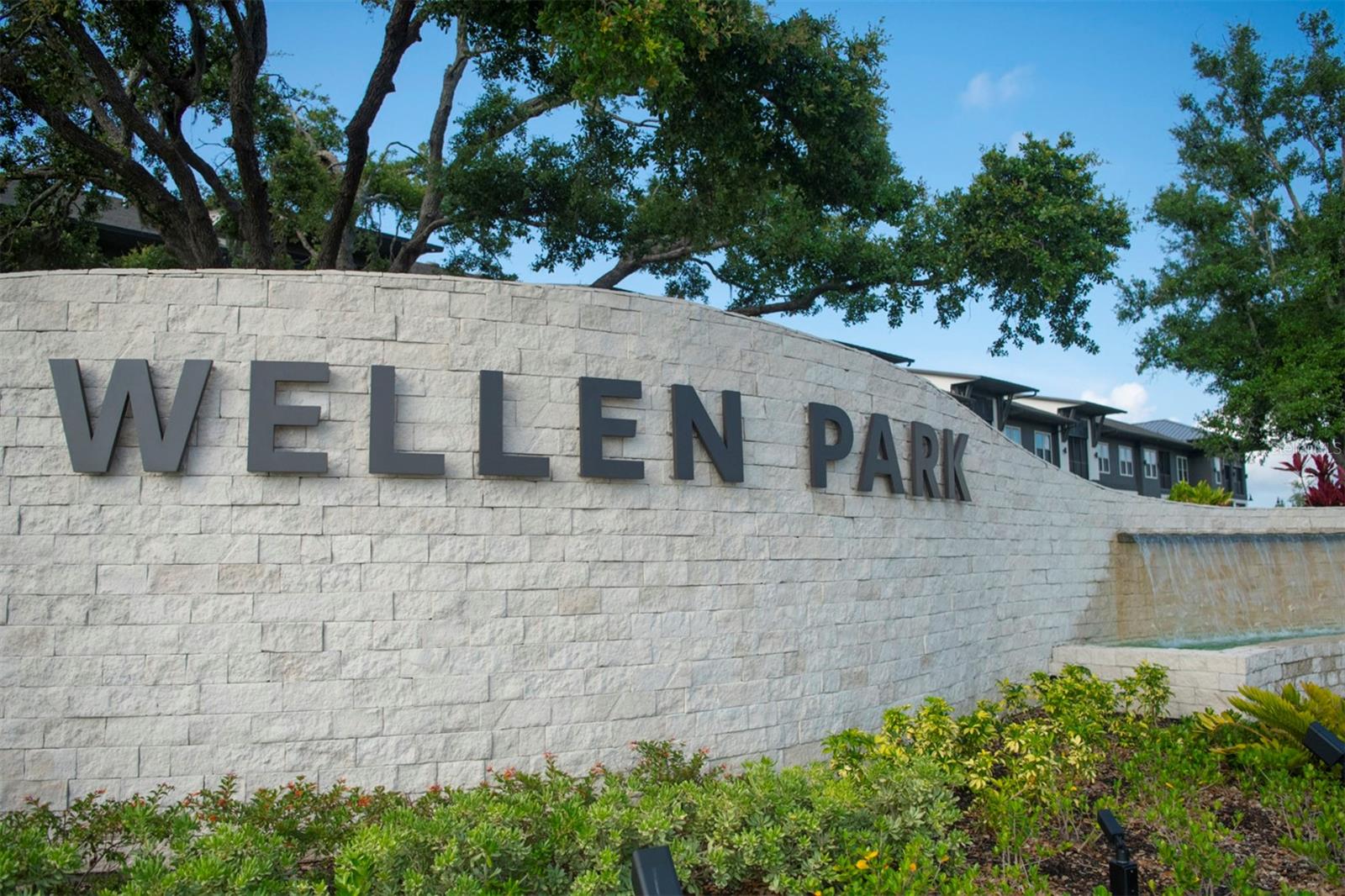 ISLANDWALK OF WEST VILLAGES - Residential