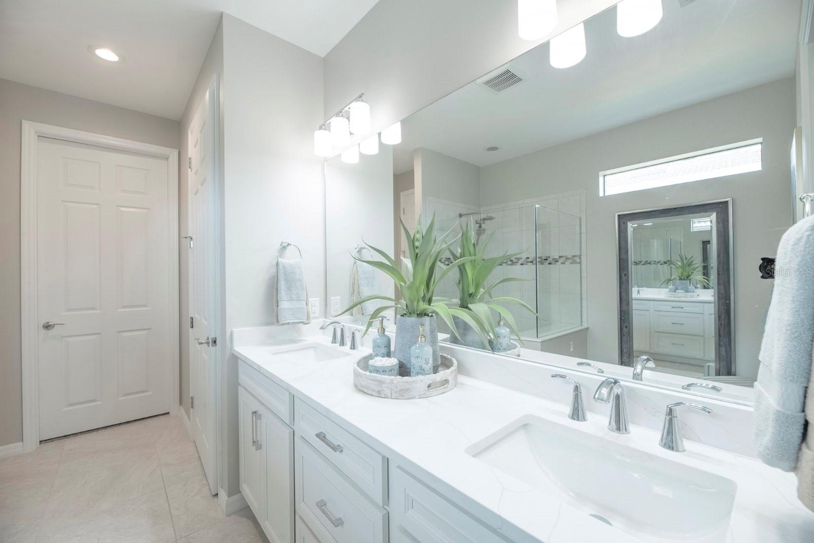 ISLANDWALK OF WEST VILLAGES - Residential