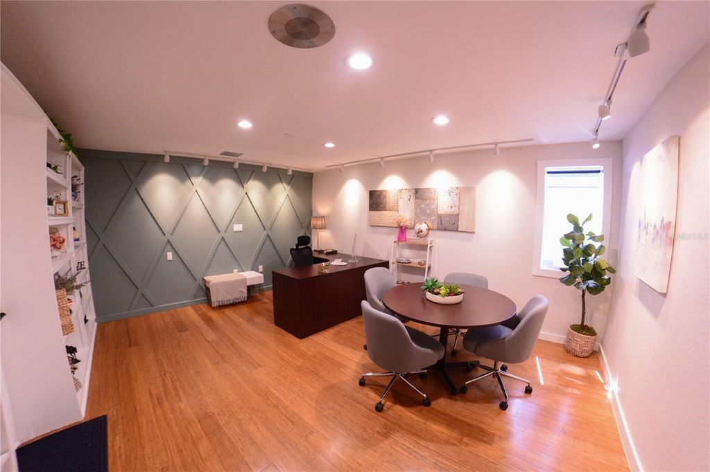 Photo of 1620 Main Street #9 A, Sarasota, FL 34236 (MLS # A4675230)