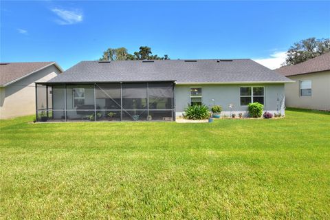 A home in LAKELAND