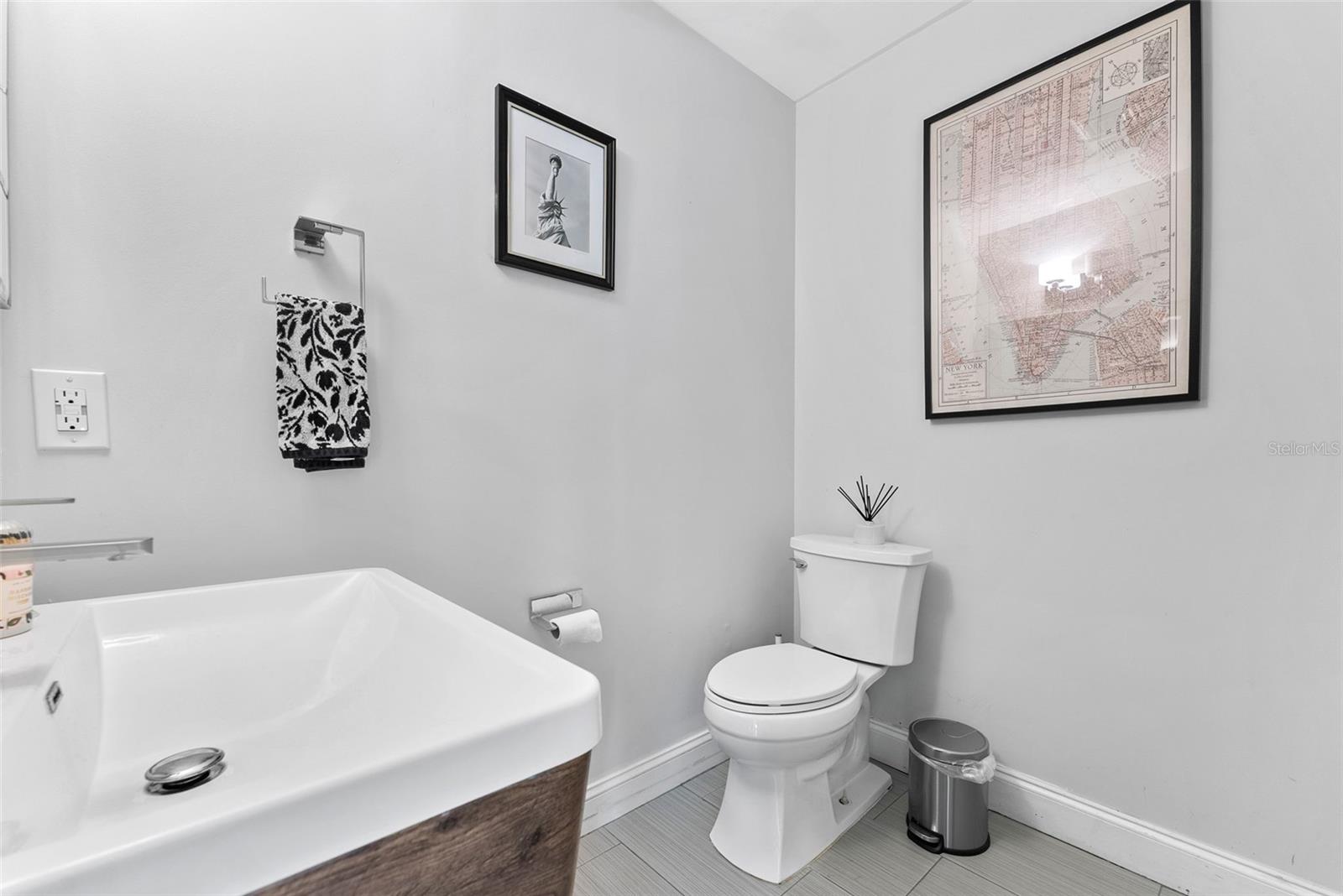 HARBOR ACRES SEC 2 - Residential