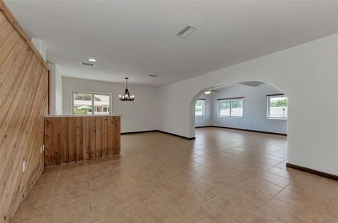 Single Family Residence in PORT CHARLOTTE FL 21500 EDGEWATER DRIVE 36.jpg