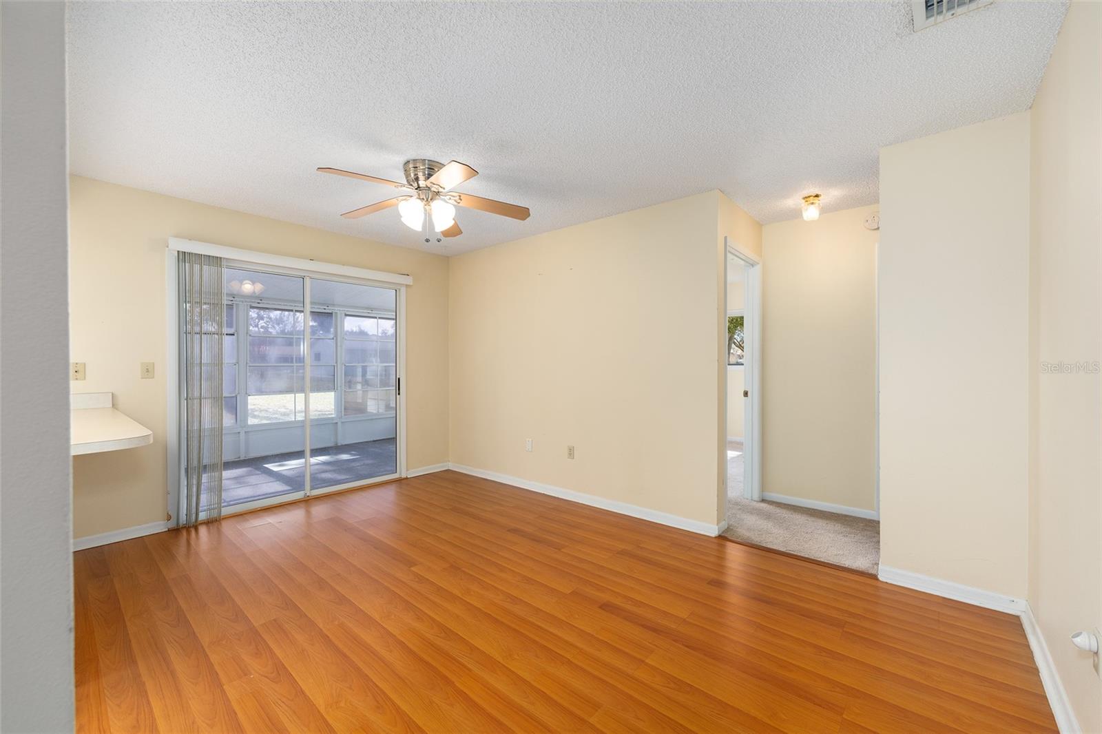 PALM CAY - Residential