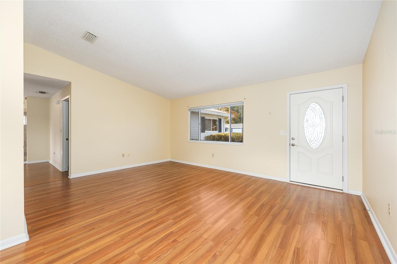 PALM CAY - Residential