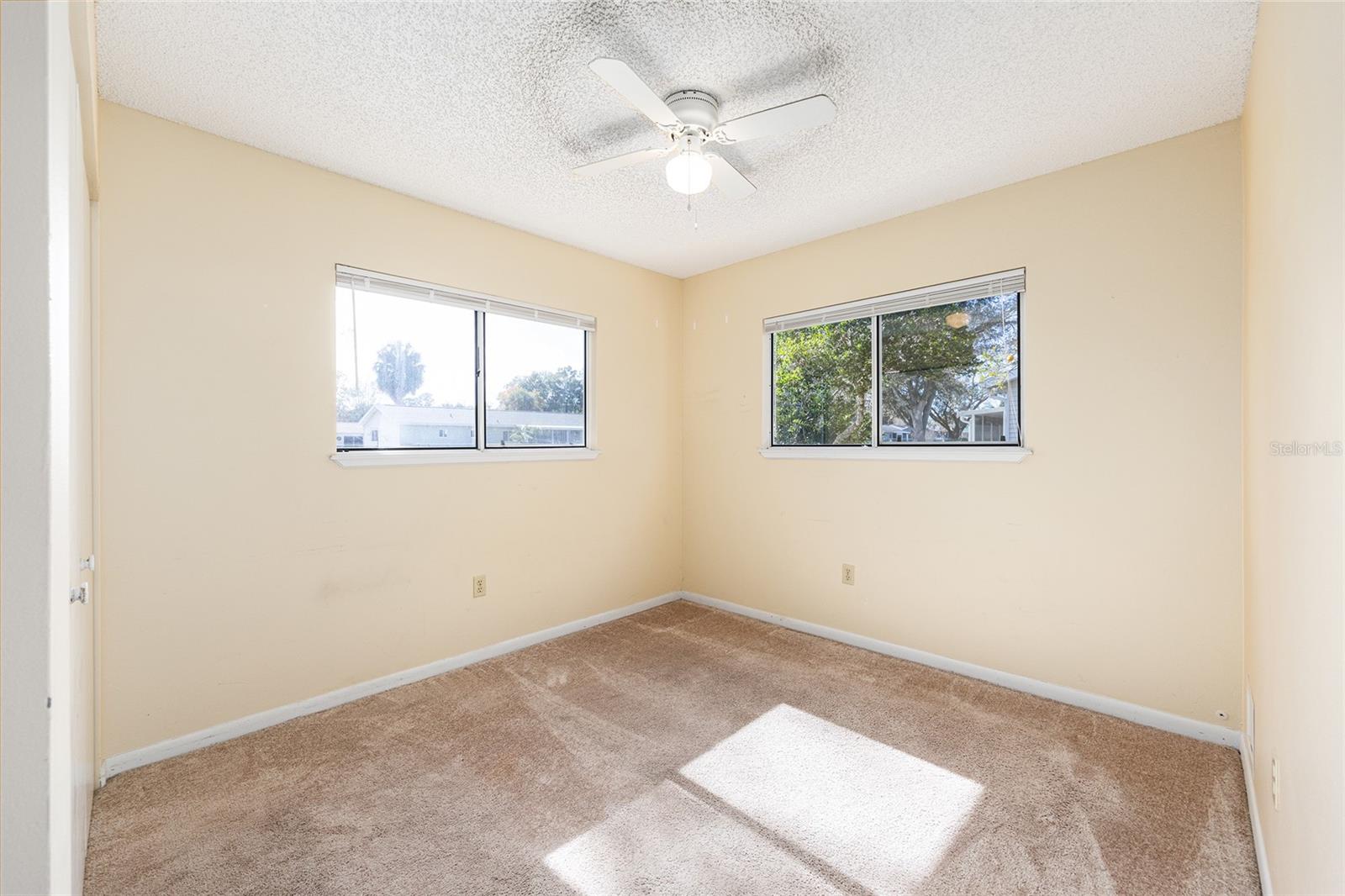 PALM CAY - Residential