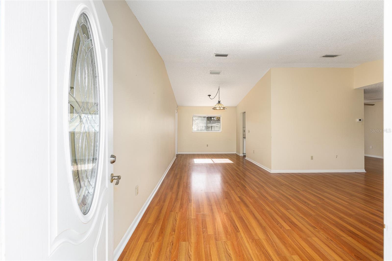 PALM CAY - Residential