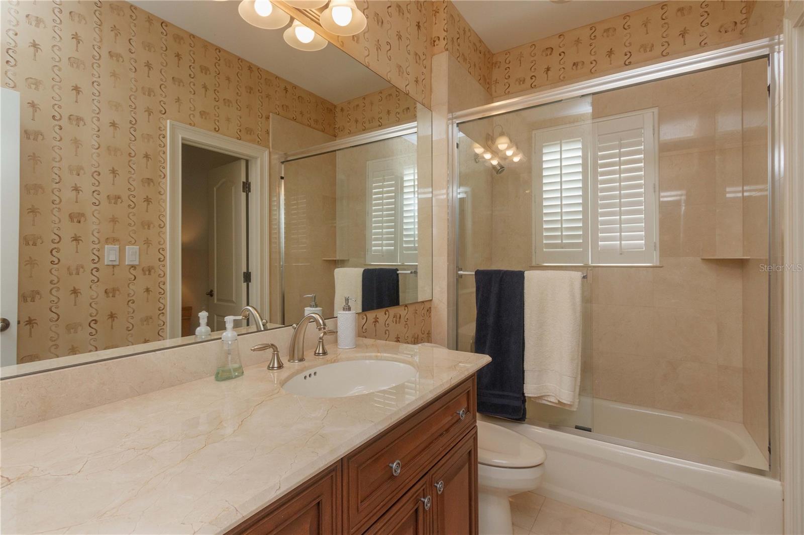 ISLEWORTH - Residential Lease