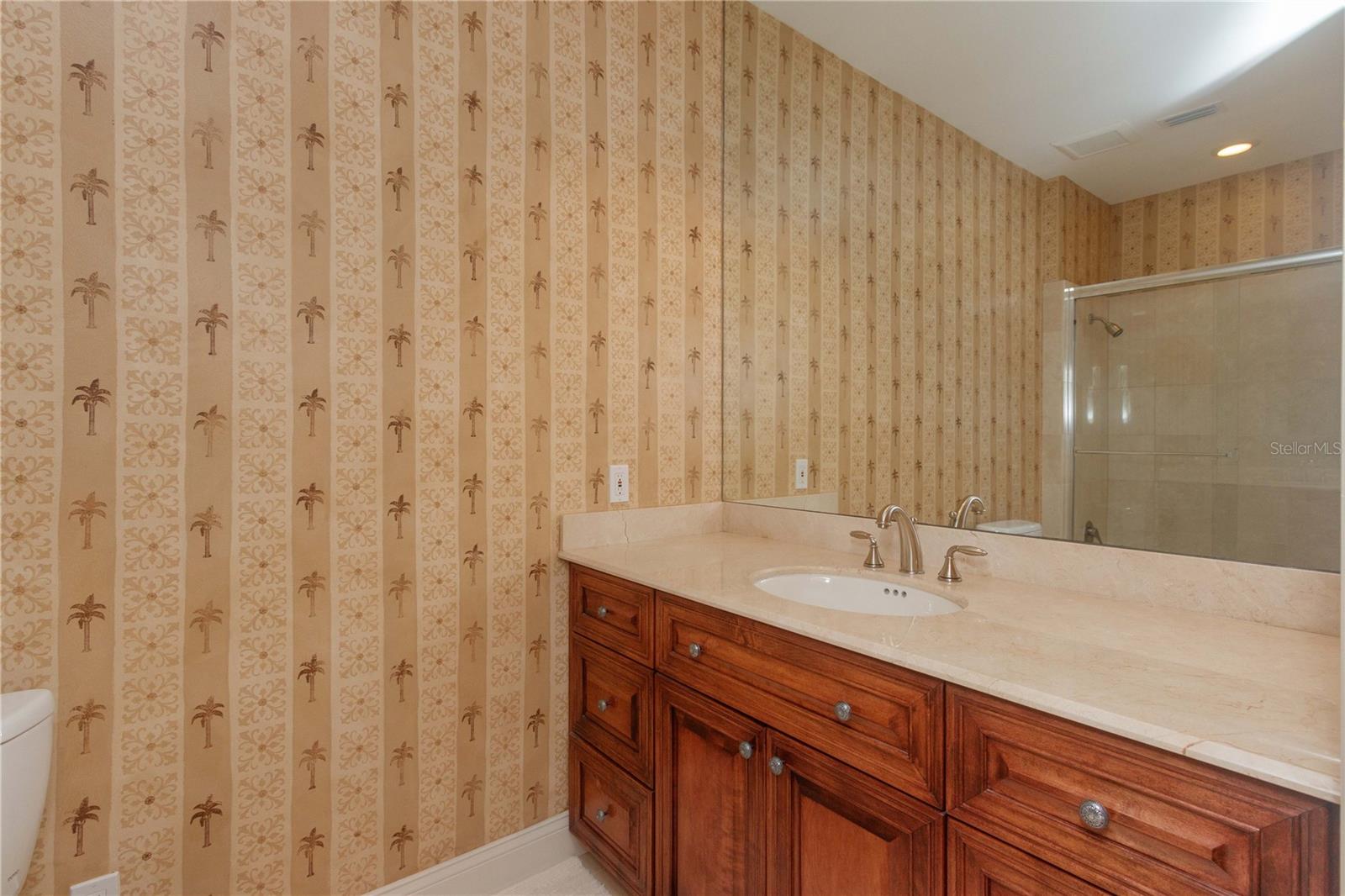 ISLEWORTH - Residential Lease